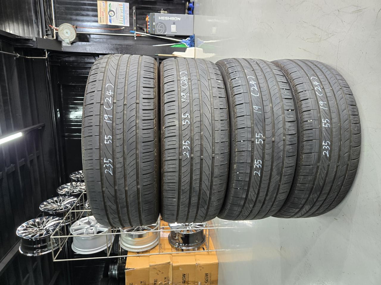 중고타이어 235 55 19 판매합니다. 넥센 오페라