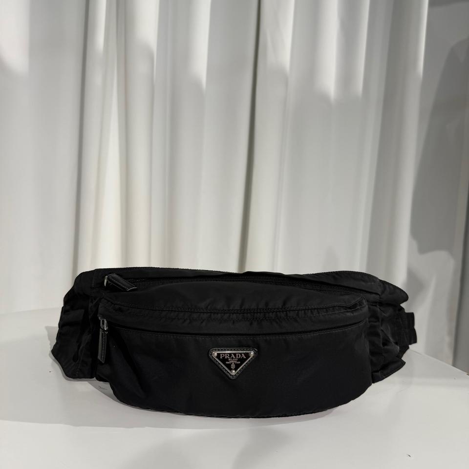 [정품]프라다 리나일론 사피아노 포코노 벨트백