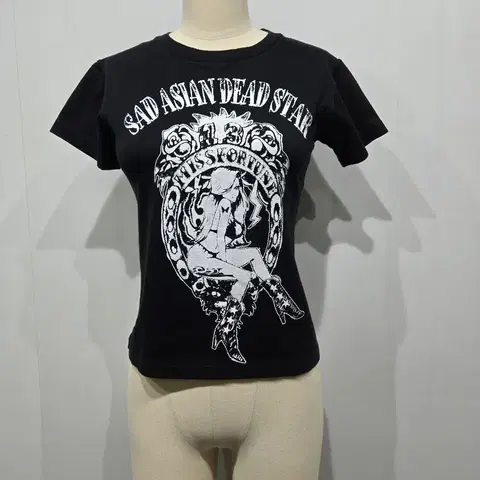 세즈 SAD ASIAN DEAD STAR 블랙 반팔 티셔츠