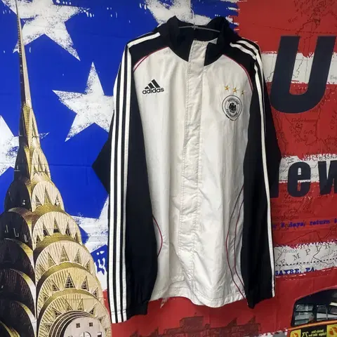 아디다스 올드스쿨 독일 오레오st 오버핏 바람막이2XL 110