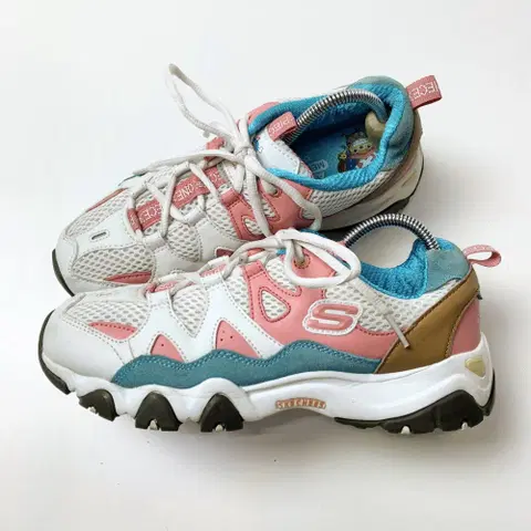 [250/정품] 스케쳐스 딜라이트2 운동화 신발