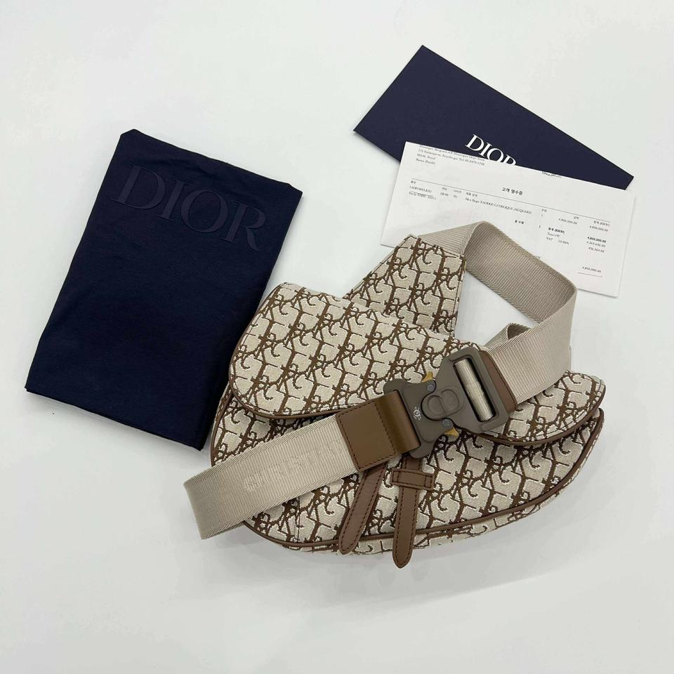 [미듐사이즈]디올 X 스캇 콜라보 한정판 새들백