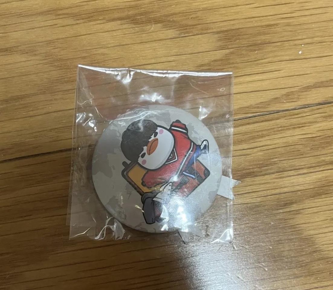 이준호 공식 펭펭 캔뱃지