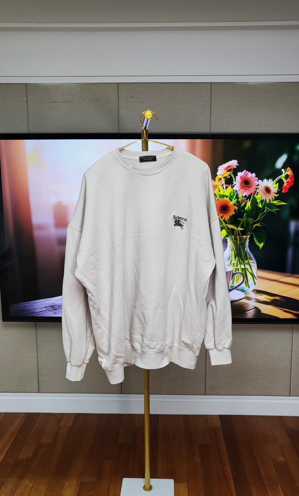 BURBERRY VINTAGE 로고 맨투맨 베이지 오버핏