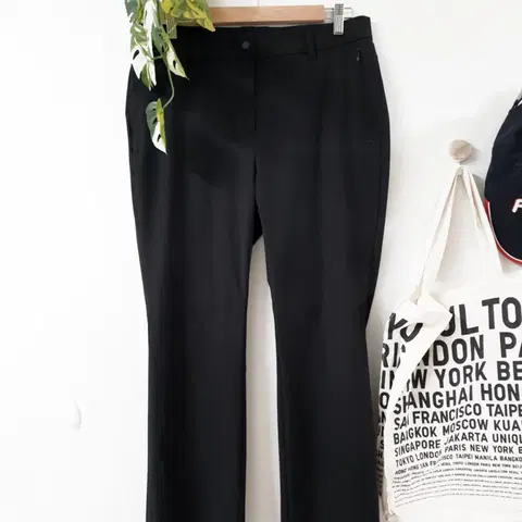 울시 2024SS 여성빅사이즈골프 30인치 32인치 썸머팬츠 블랙