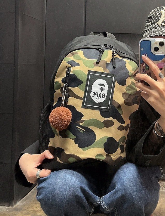 베이프 가방 백팩 (키링 포함) 카모플라쥬 새상품 정품