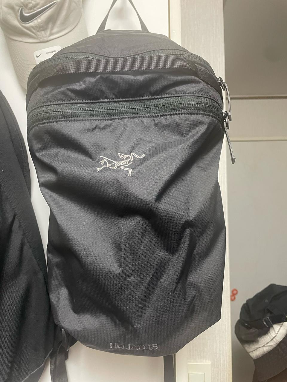 아크테릭스 헬리아드 15 백팩