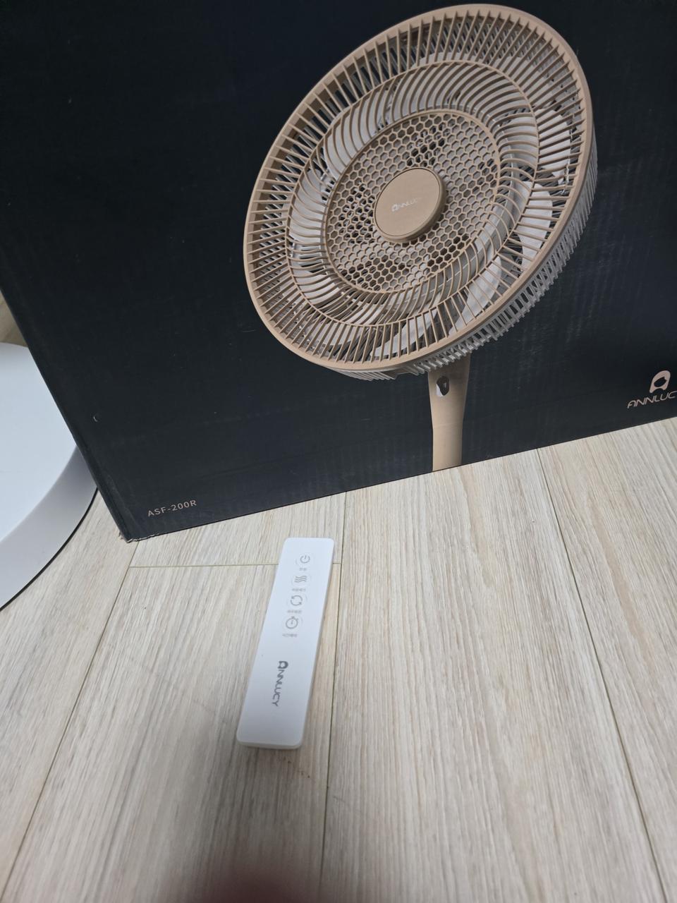 안네럭스 ASF-200R 리모컨 선풍기 미개봉2개 있어요