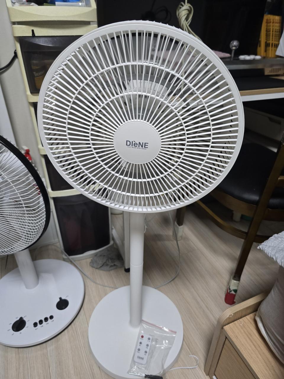 디엔느 BLDC 선풍기 새상품 리모컨 미개봉