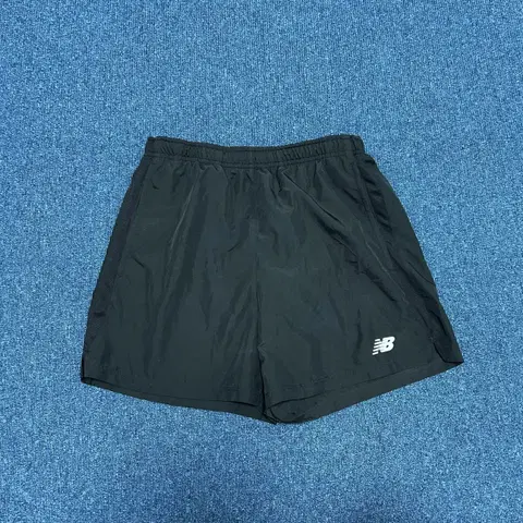 뉴발란스 우븐 드라이 반바지M