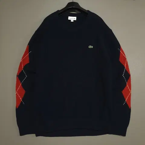 105) 라코스테 신형 아가일 포인트 크록 니트 스웨터 네이비
