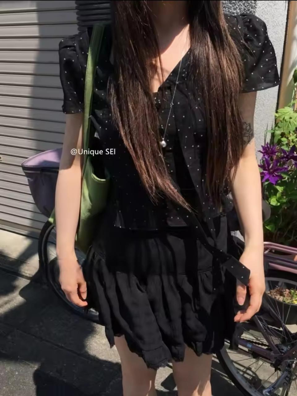 167 블랙 도트 타이 반팔 블라우스