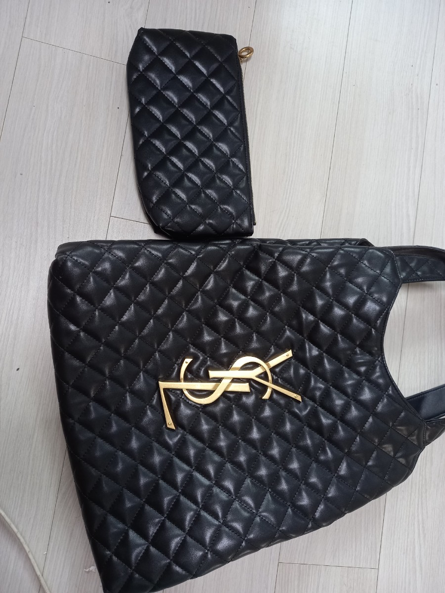 생로랑 맥시쇼퍼백