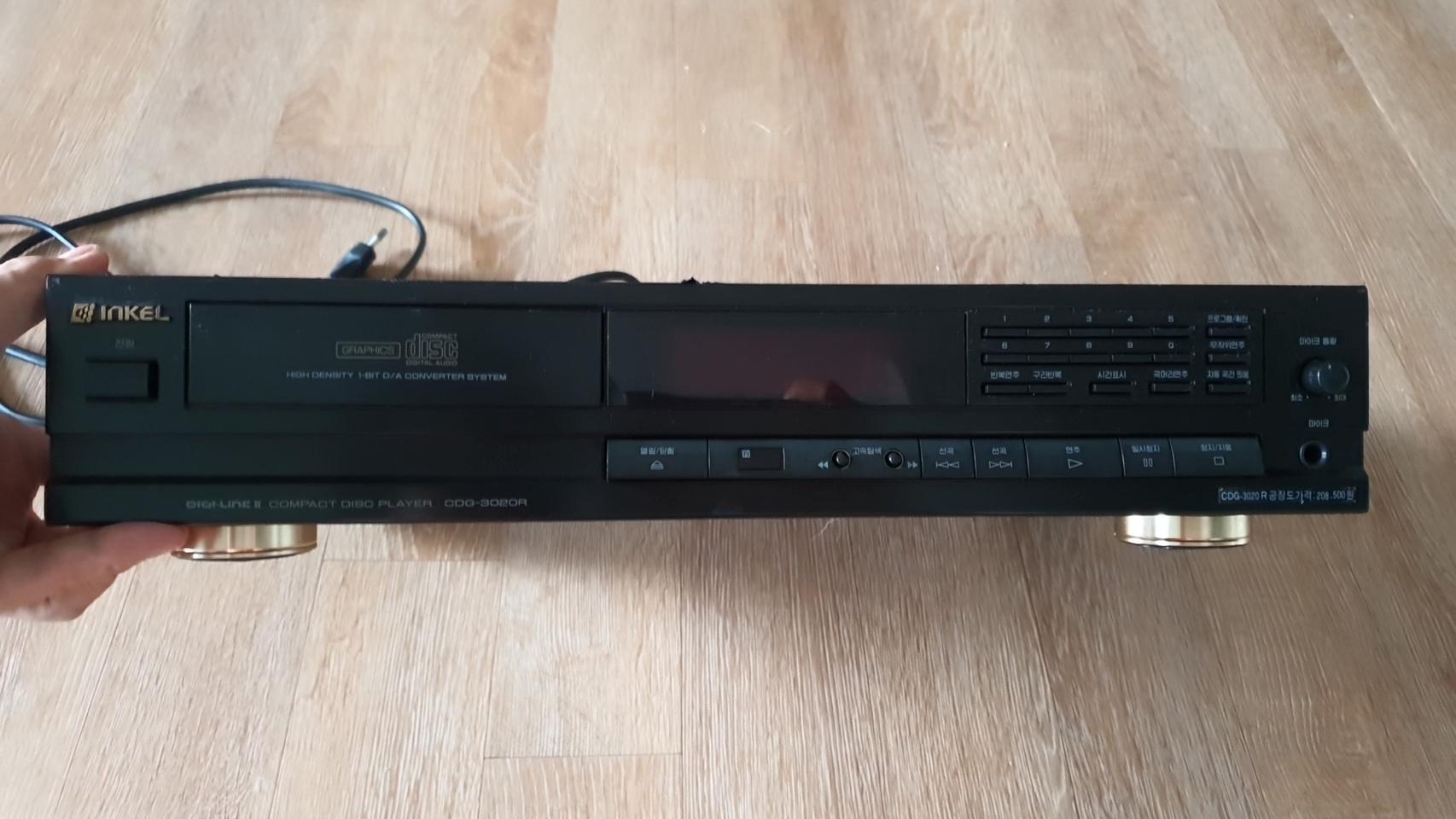 인켈 CDG-3020R CD플레이어