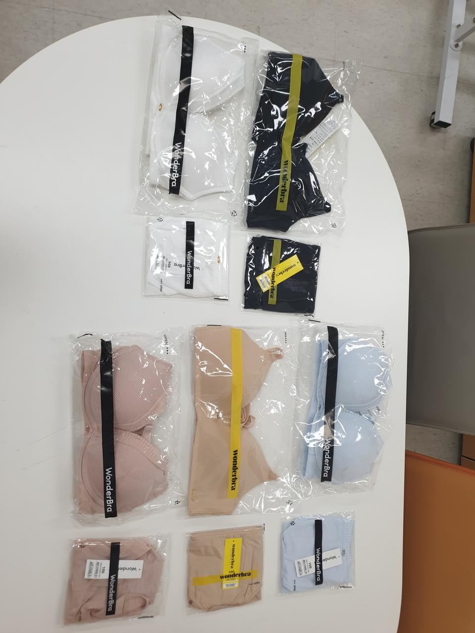 원더브라 새상품 속옷 5 세트  80A / 100