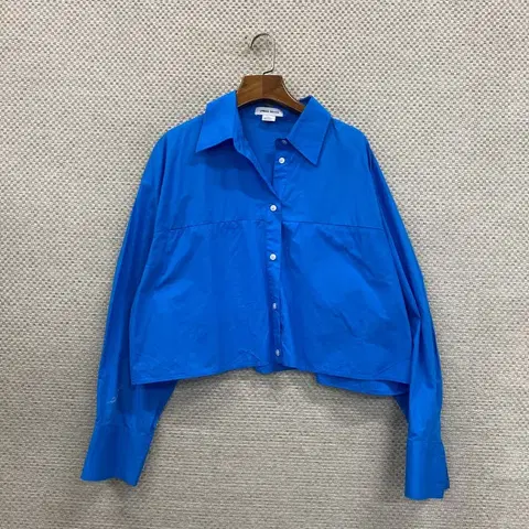만원샵 빈티지 무지 블루 크롭 오버핏 블라우스 110 M04574