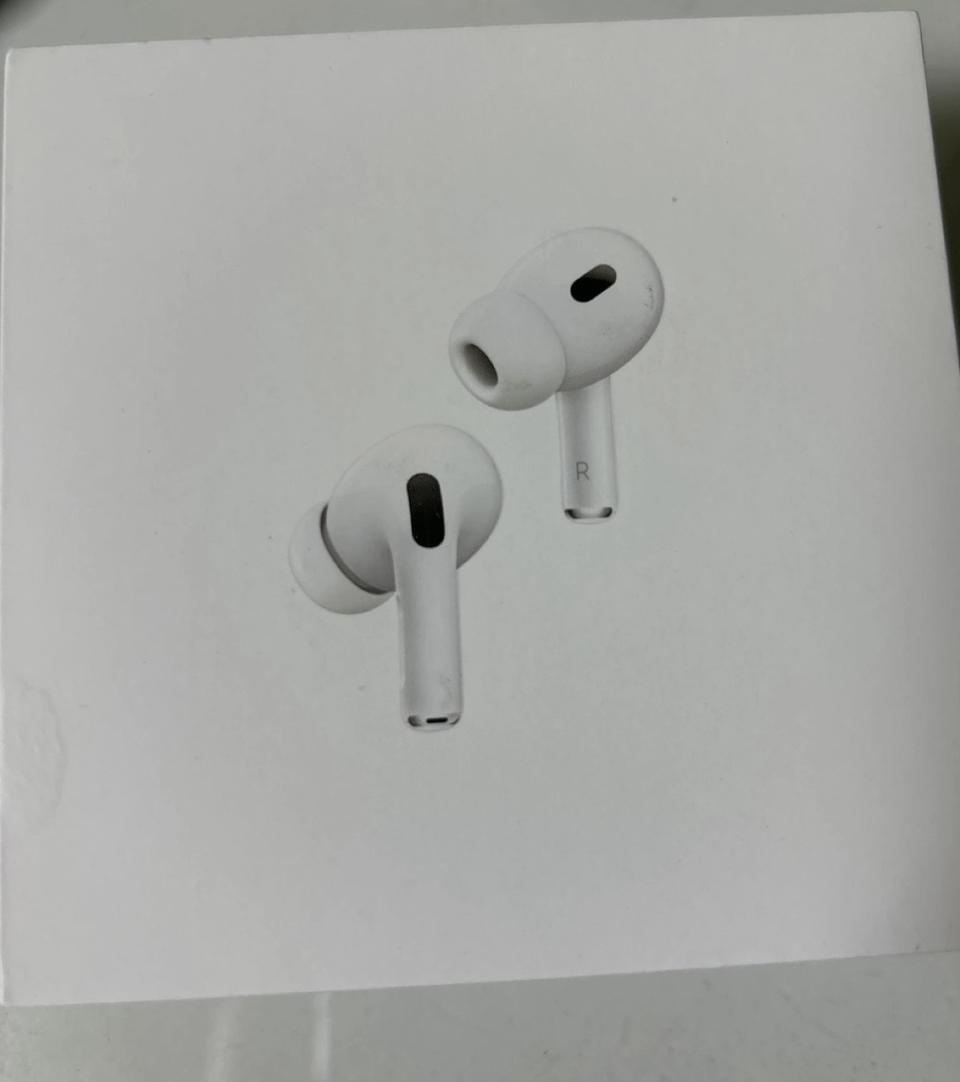 에어팟프로2 단순개봉상품(미사용)