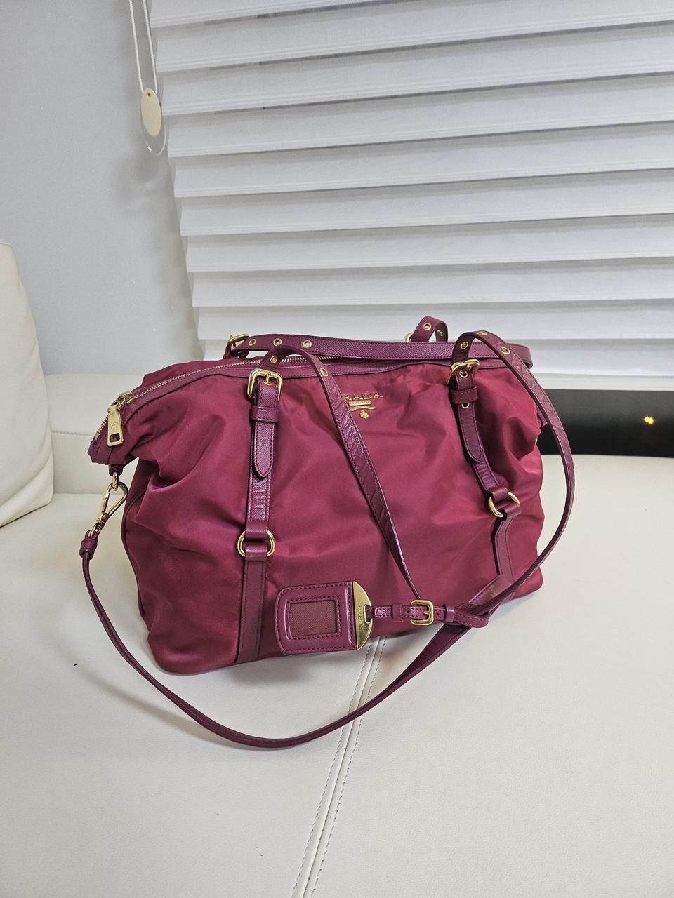 프라다정품 포코노 숄더백