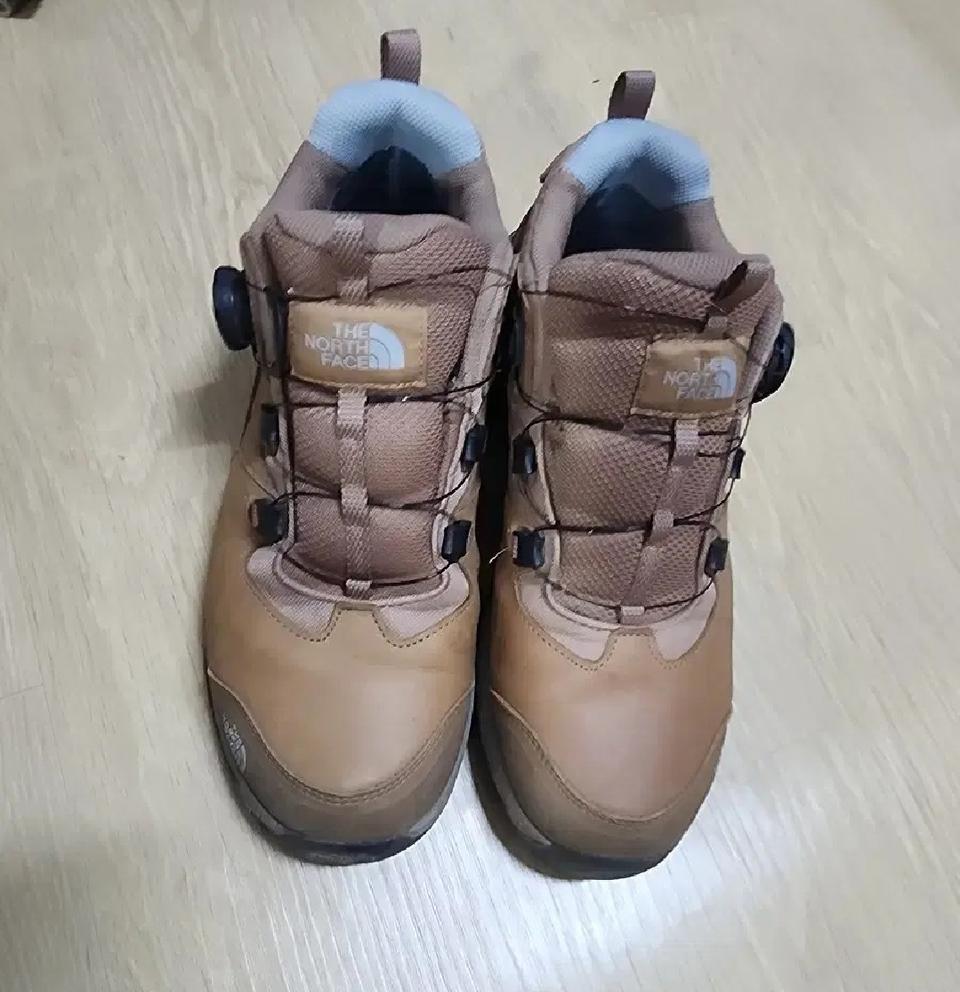 고어텍스트레킹화265