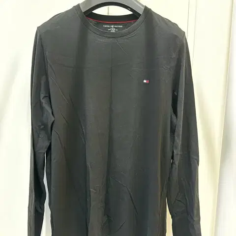 타미힐피거 긴팔 티셔츠 진한검정