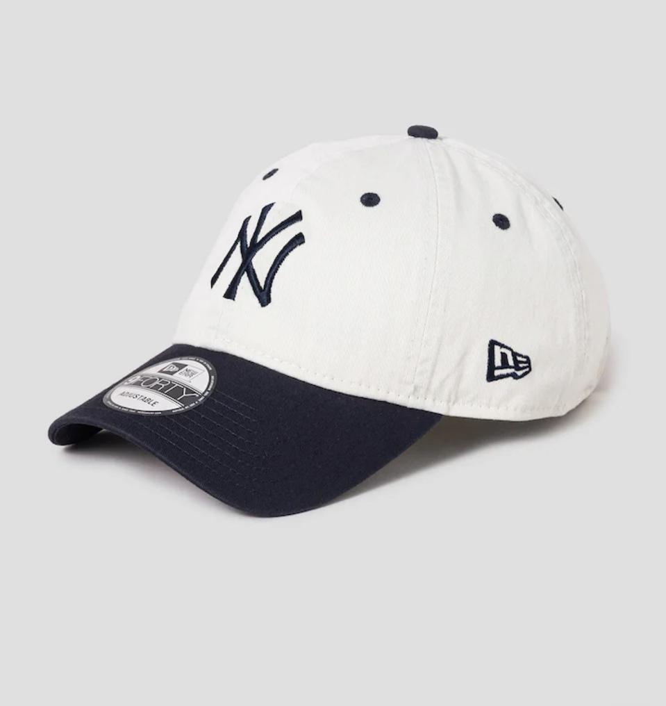 비이커 X 뉴에라 New York Yankees Beaker Cap