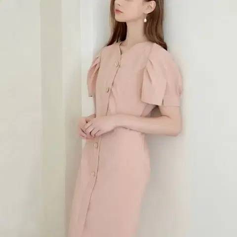 EBM 22년 에디션바이미샤 핑크 원피스 결혼식 하객룩 올드머니룩 하트넥
