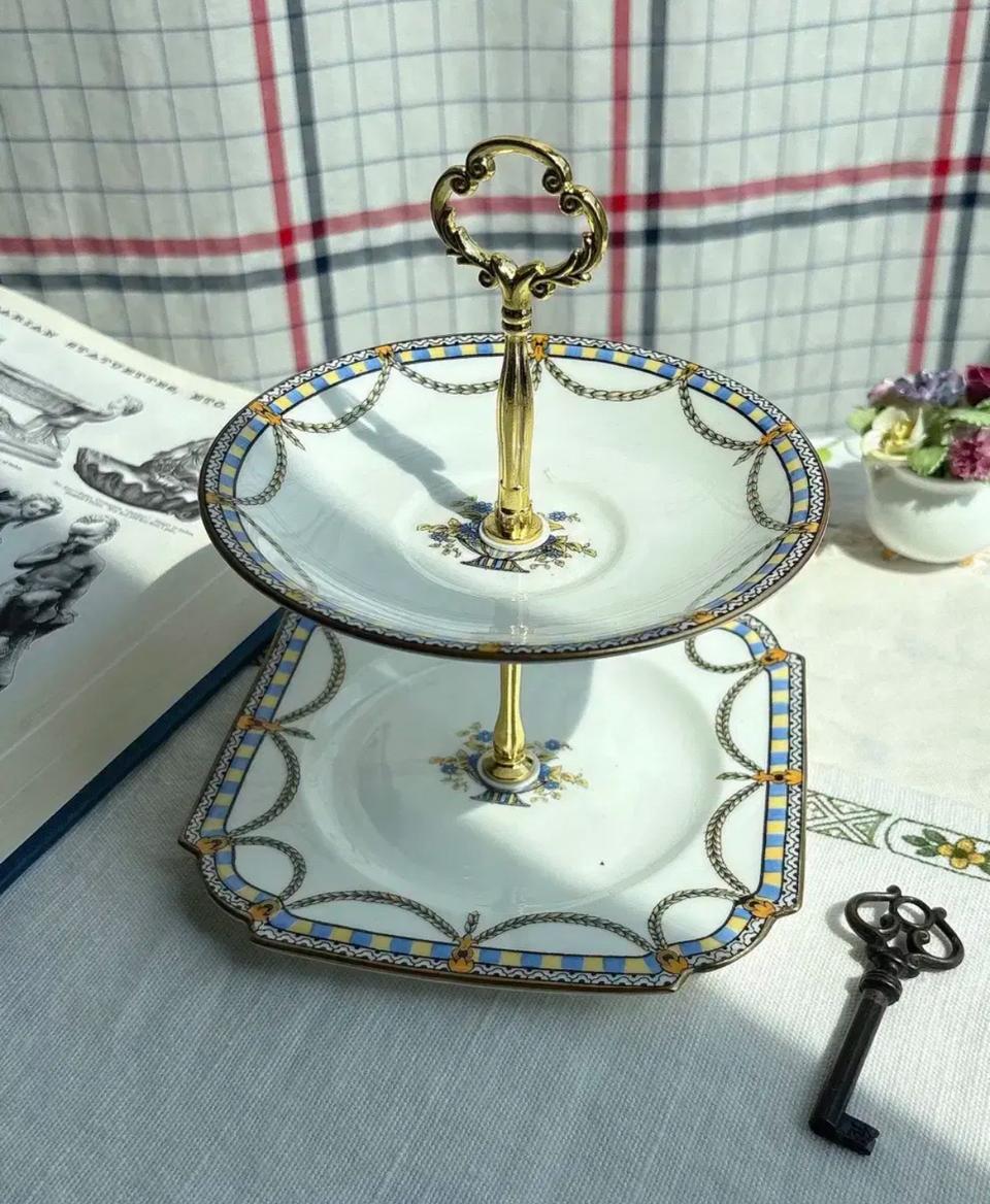 [레어]1925 올드 앤슬리 핸드페인티드 2단 케이크 스탠드