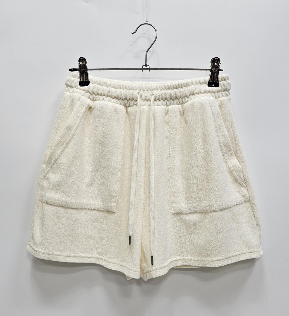 유라고 쇼츠 반바지