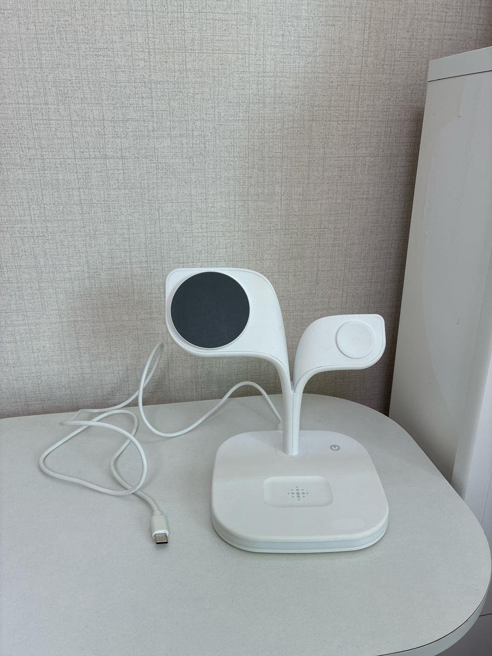 정가 39,900-12,000원 판매- 맥세이프 충전기