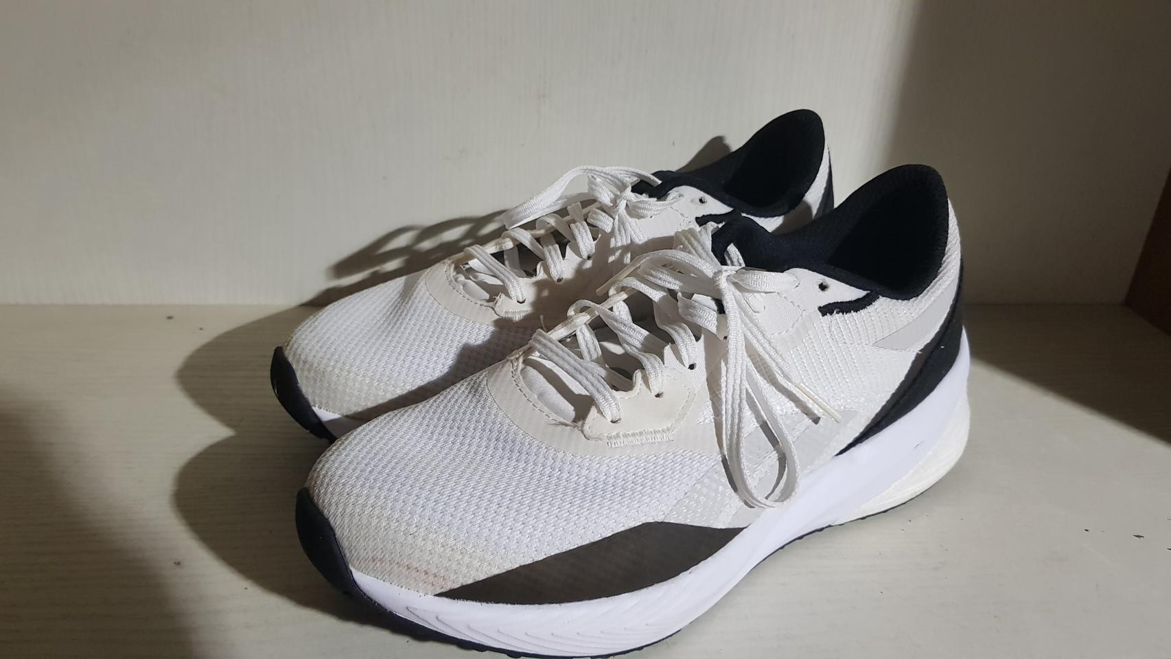 리복 운동화 265