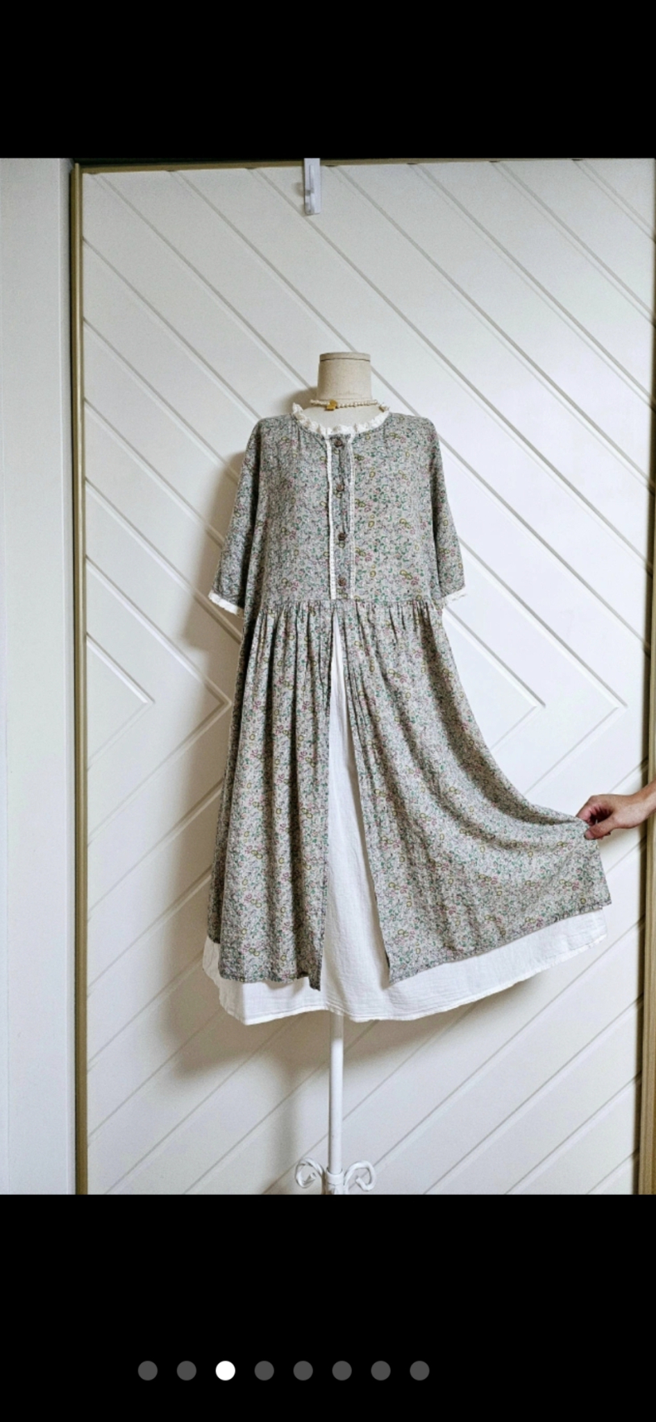 잔꽃무늬 레이스 원피스