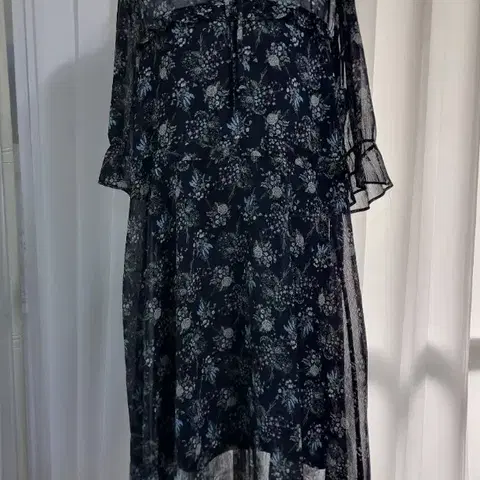 네이비 플라워 시스루 원피스 55~66 (프릴넥 디자인)