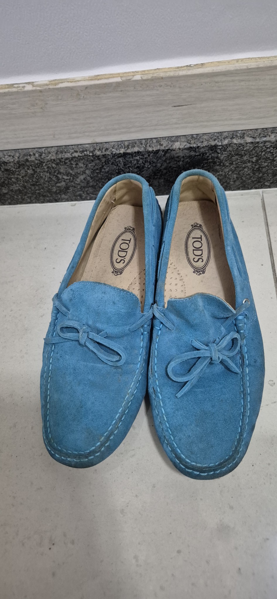 토즈 드라이빙 남성슈즈 41사이즈