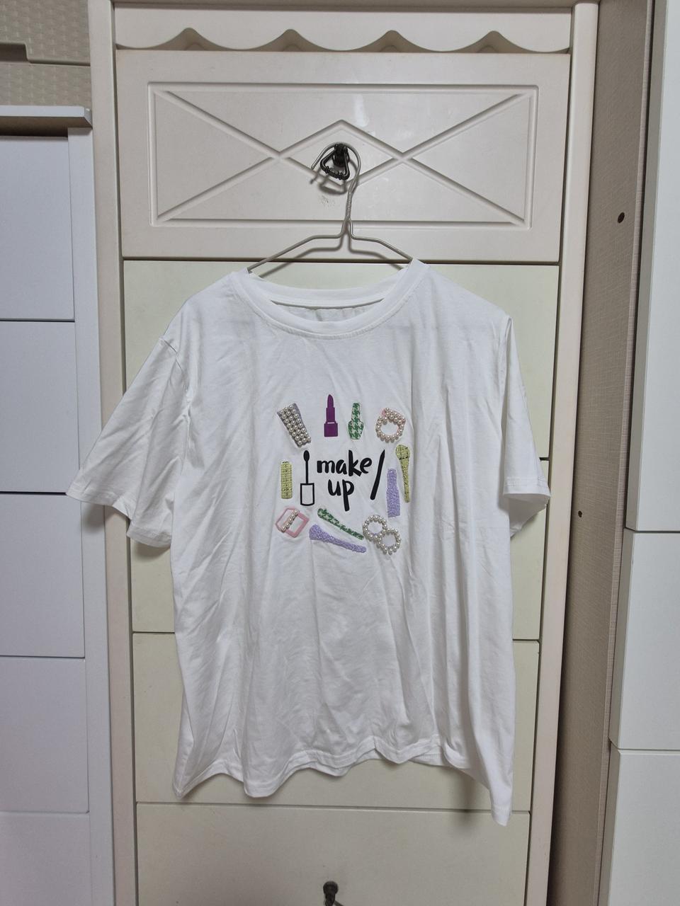 새상품 여성반팔티55-77반