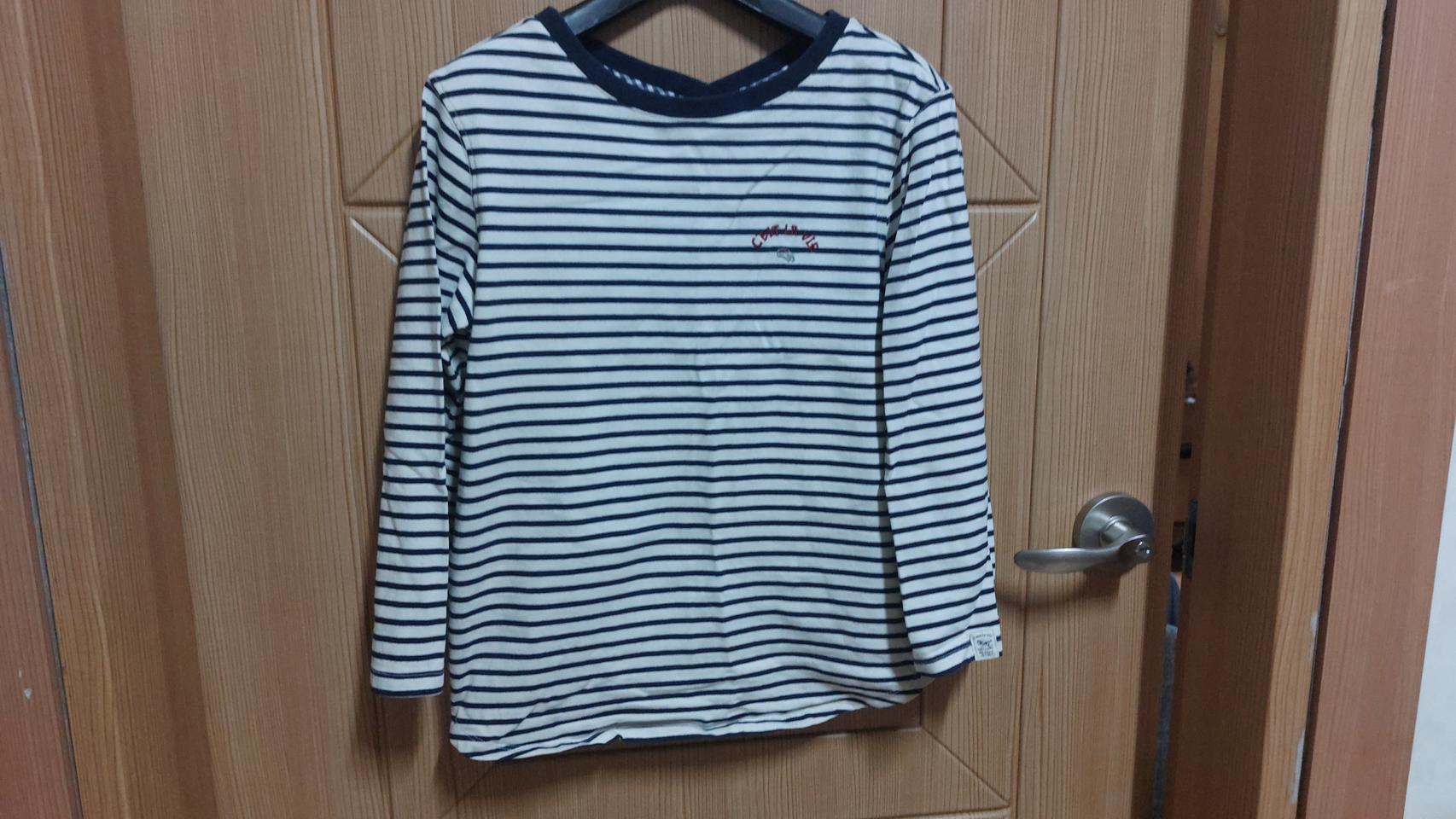 헤지스 스트라이프/그린 티셔츠. 85.