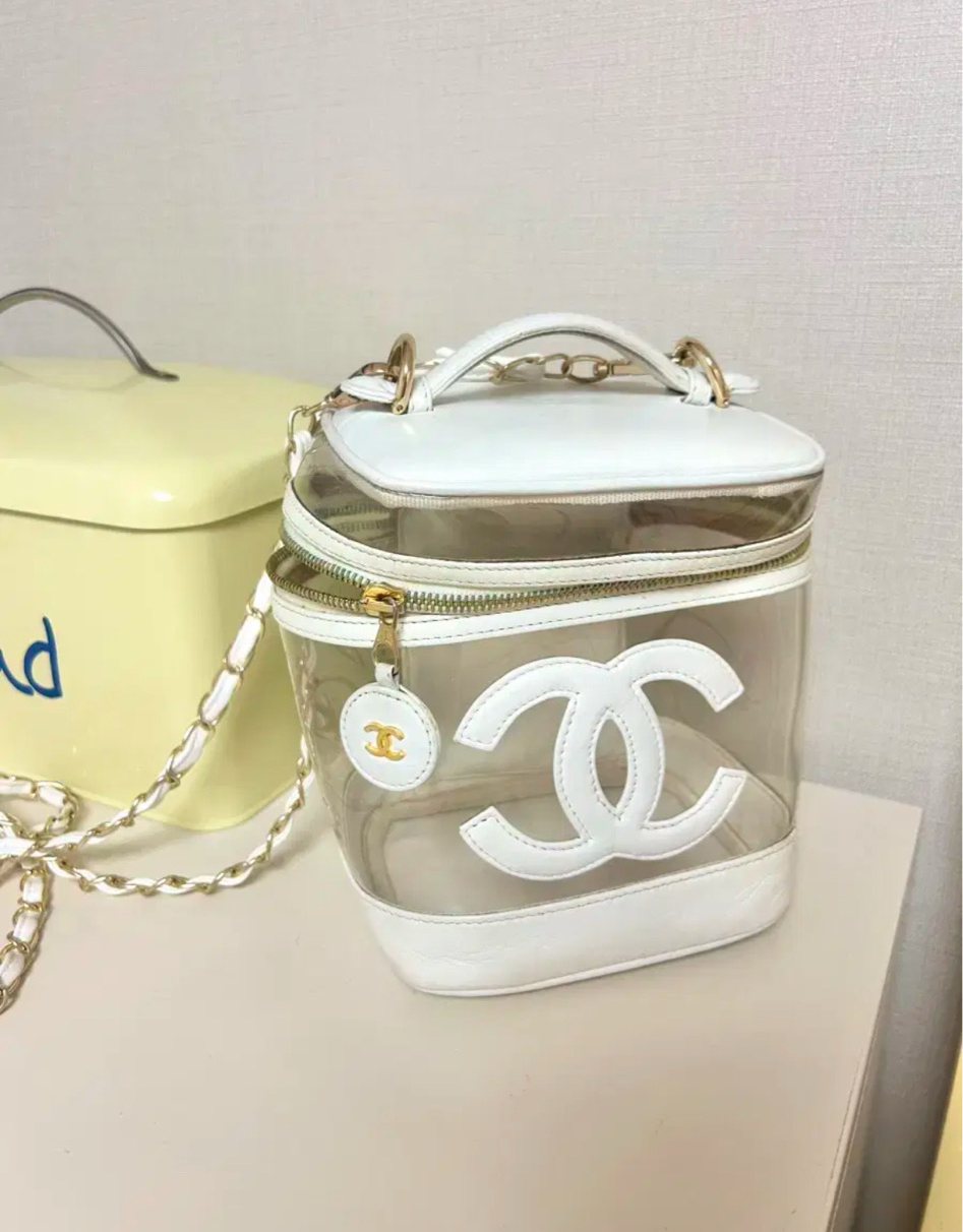 정품 샤넬 클리어 베니티백