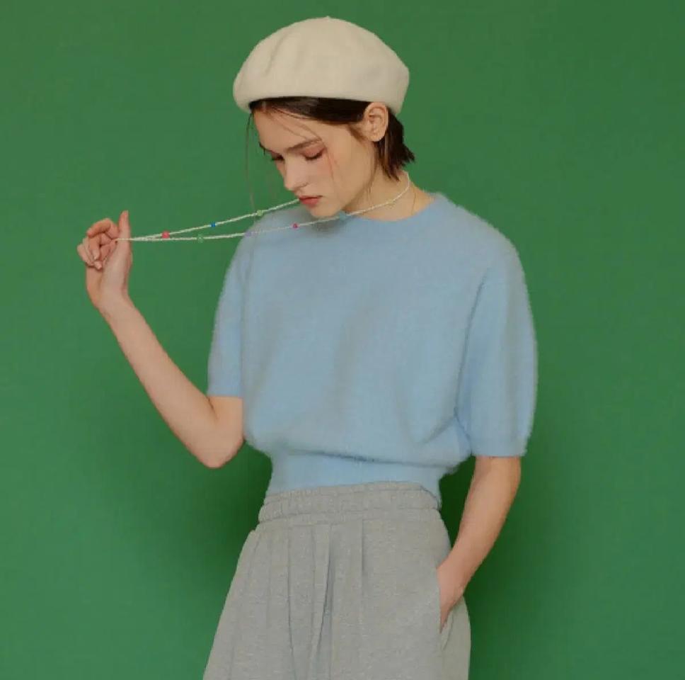 (새상품)제너럴아이디어 니트