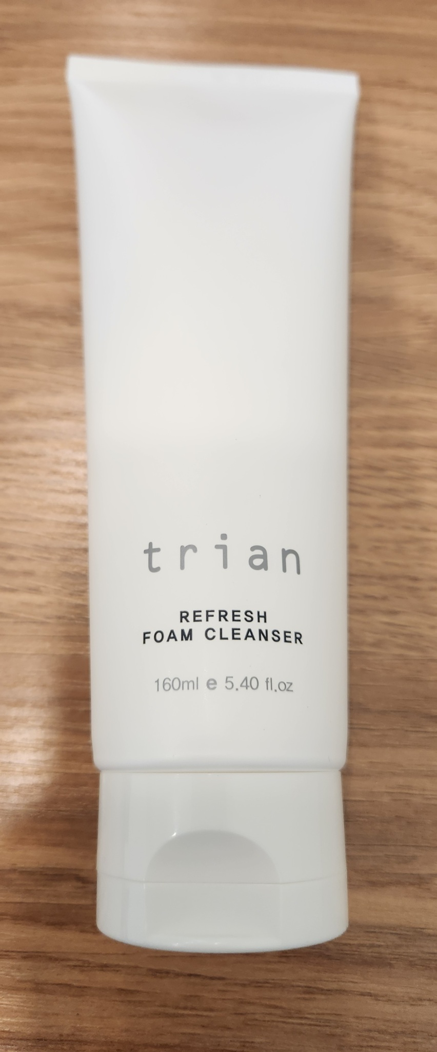 촉촉함과 진정까지 한 번에, 순한 폼클렌징