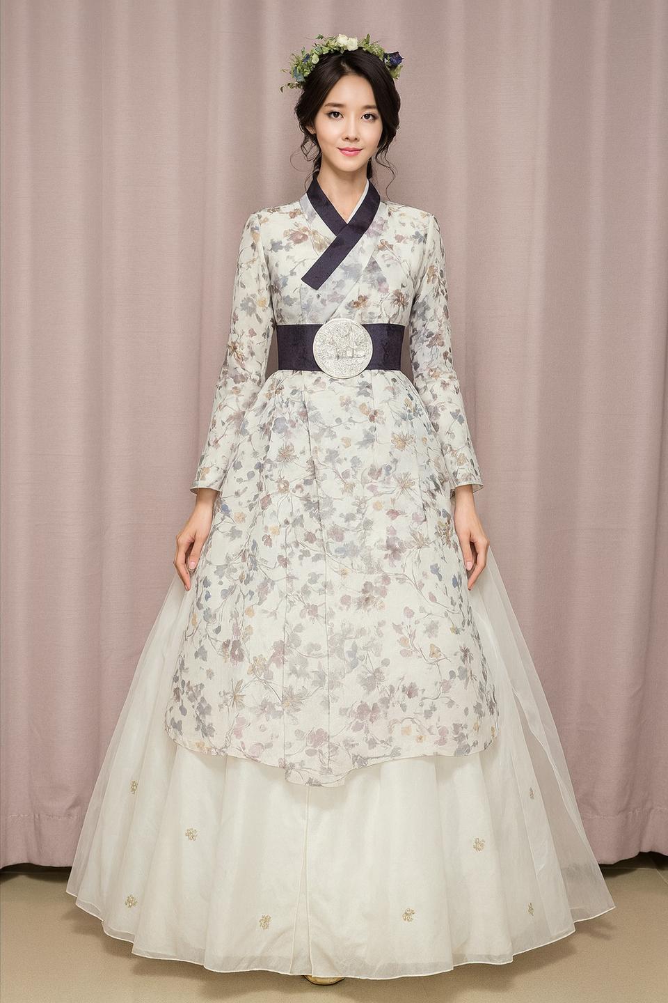 8폭 탑드레스와 시스루 장저고리세트