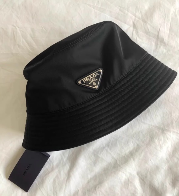 프라다 모자