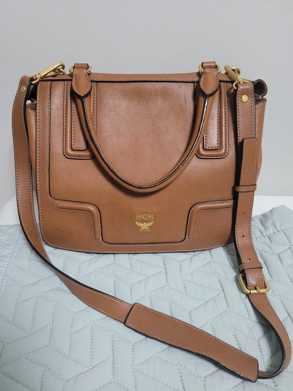 정품mcm토트  크로스백