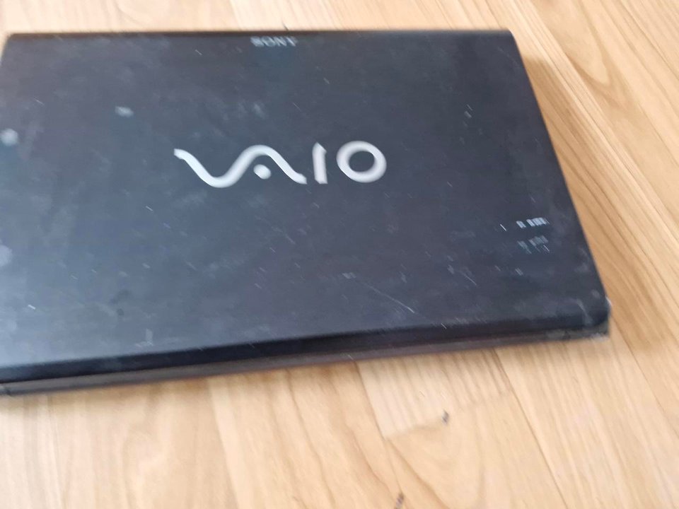 SONY 소니 VAIO PCG-81112P 노트북 컴퓨터 (파손)