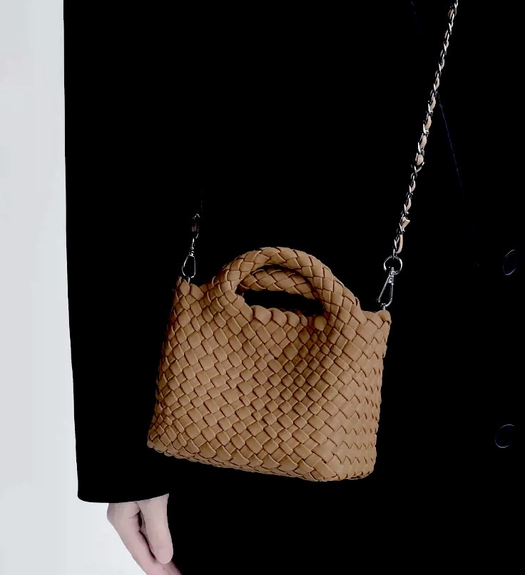 (새상품) 미니 체인 크로스백 위빙백