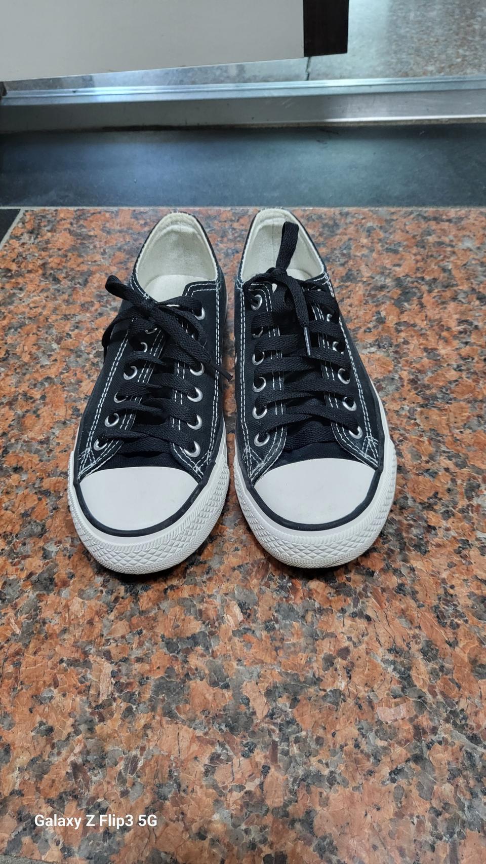 스니커즈~교신ㅇㅋ