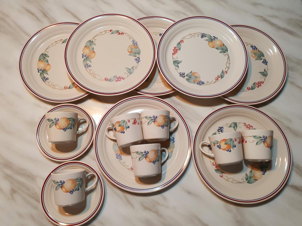 빈티지 앤틱 코렐 어번더스 접시와 찻잔 개당값