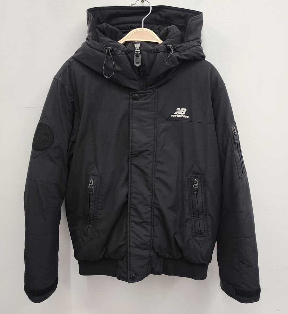 뉴발란스 공용 숏패딩(95사이즈)