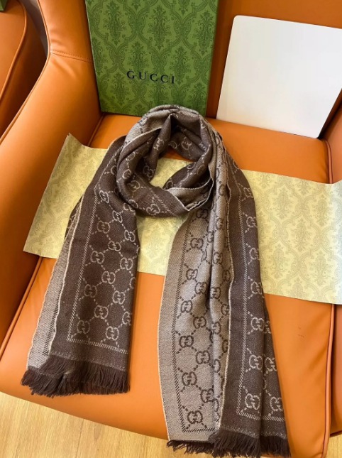 구찌 GG로고 목도리 명품 머플러스카프 숄