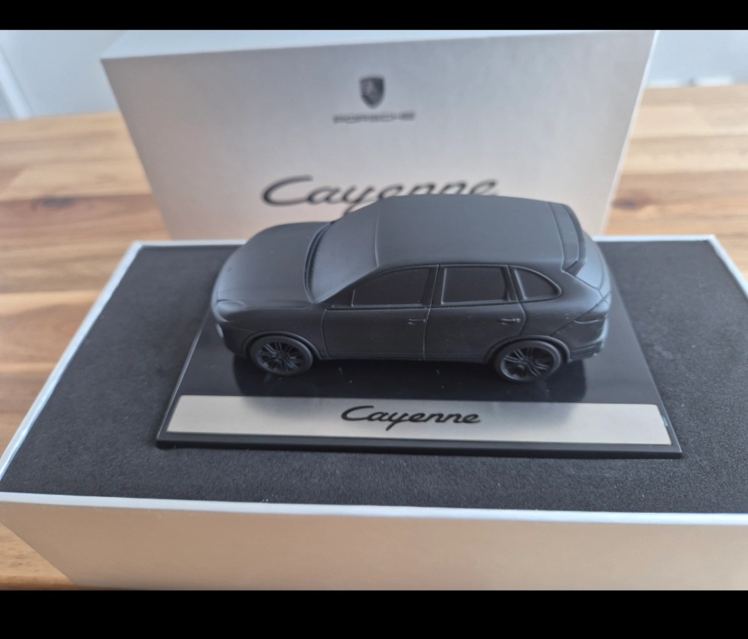 포르쉐 카이엔 모형