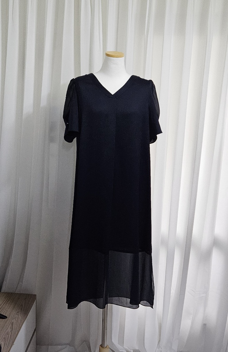 55~66 | 가을 데이트룩 네이비 시스루 원피스 / 하객룩 추천