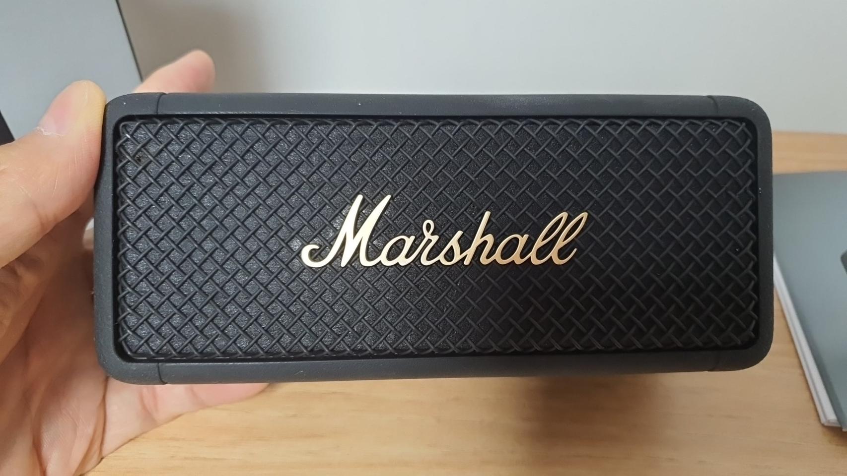 마샬 엠버튼 블랙/브래스